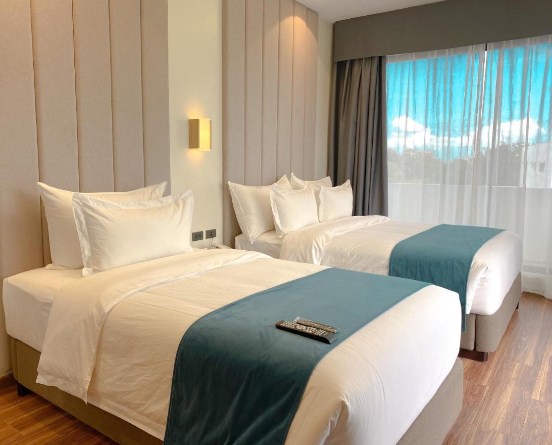Bravo Tanauan Hotel Buitenkant foto
